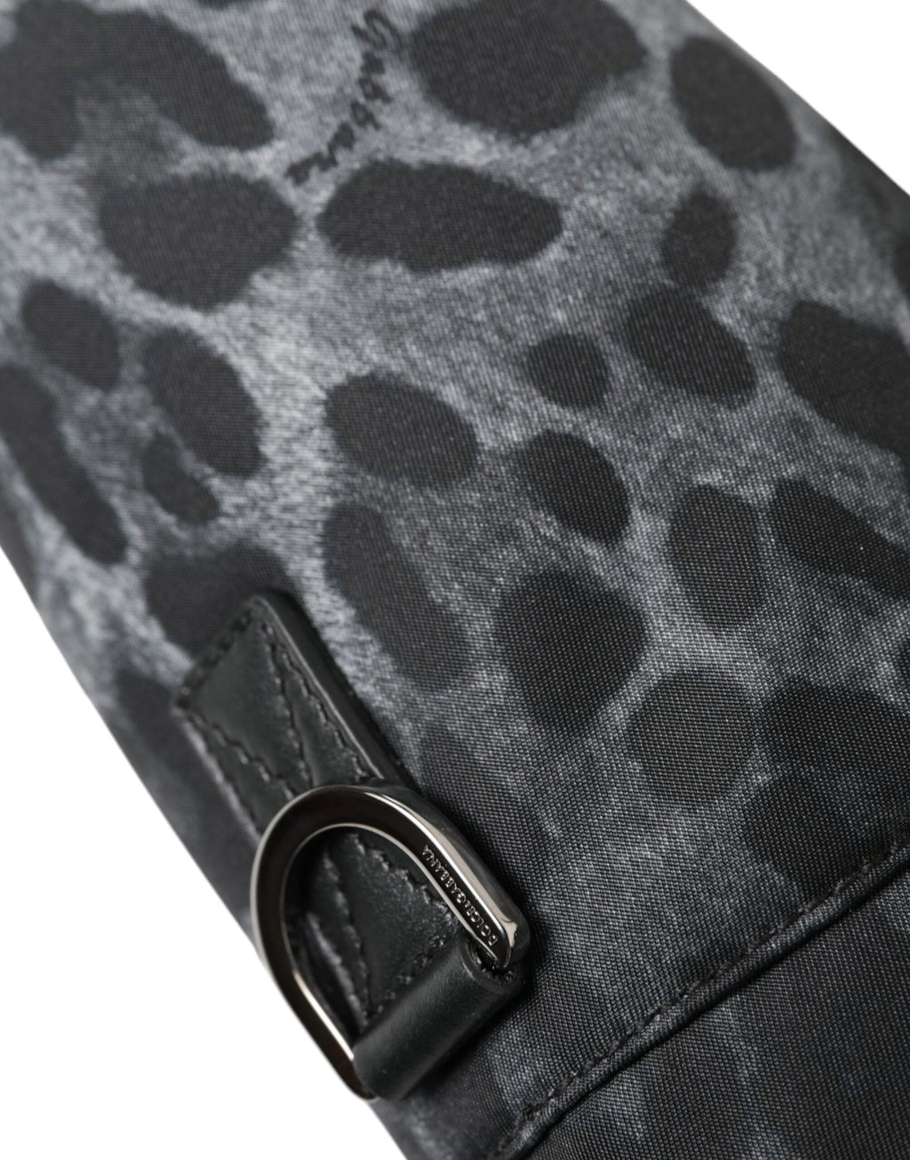 Schwarzer Leopard Runde schlanke Tote Flaschenhaltertasche