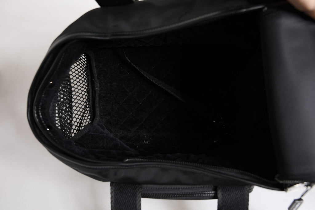 Schwarzer Schultergurt Pet Carry Logo Plaque Tasche