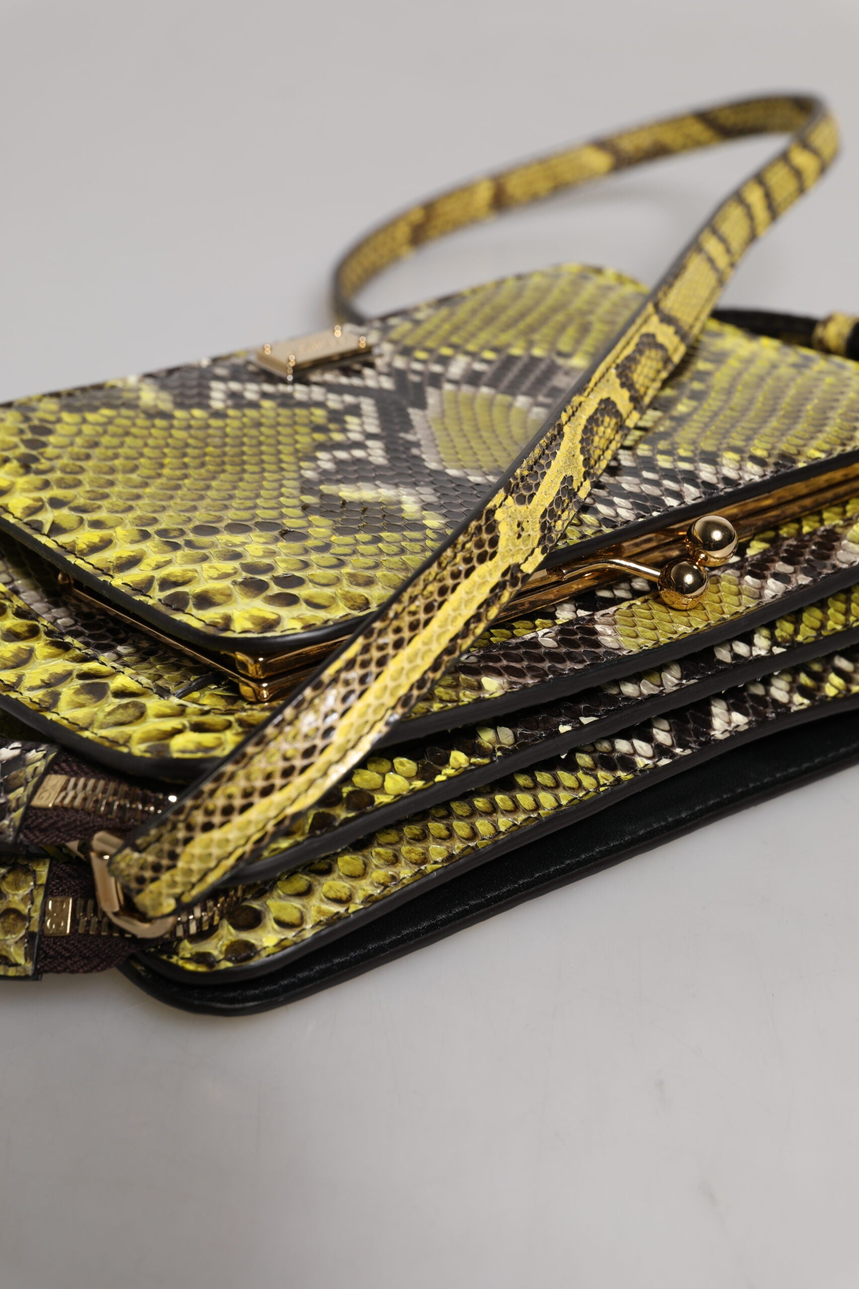 Grüne Exotenleder DG Plaque Crossbody Clutch Tasche