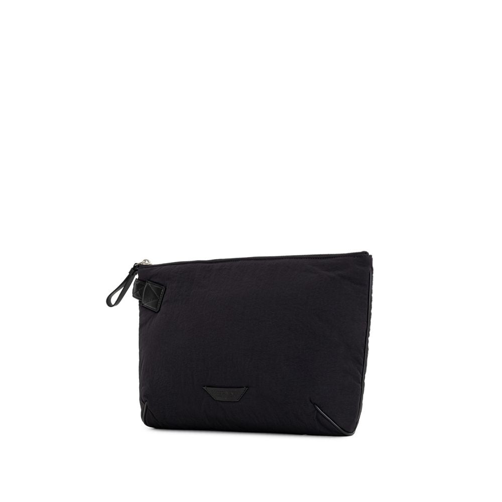 Schwarze Nylon-Clutch-Tasche