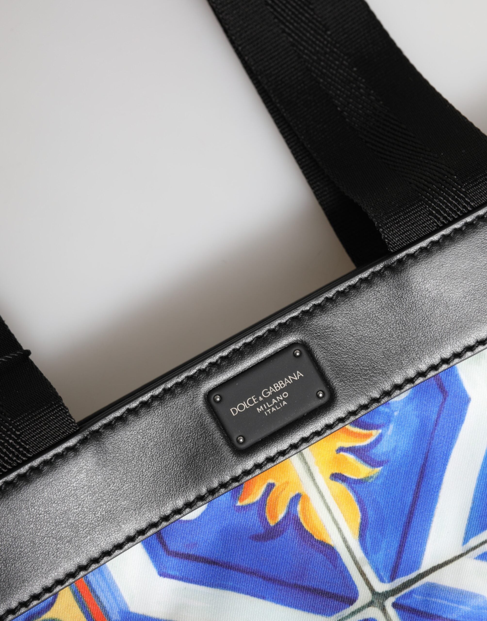 Multicolor Maiolica Print Tote Schulterriemen Tasche