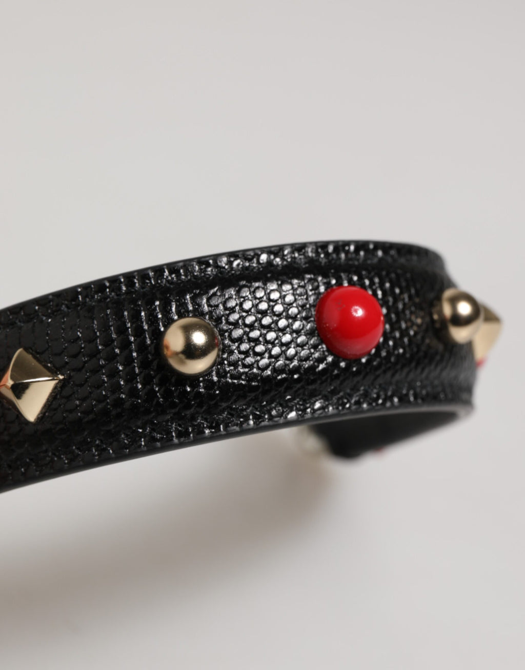 Schwarze verschönerte Ledertasche mit Henkel Frauen Schulterriemen