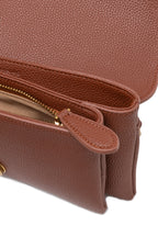 Love Boucle Riga Umhängetasche aus braunem Leder