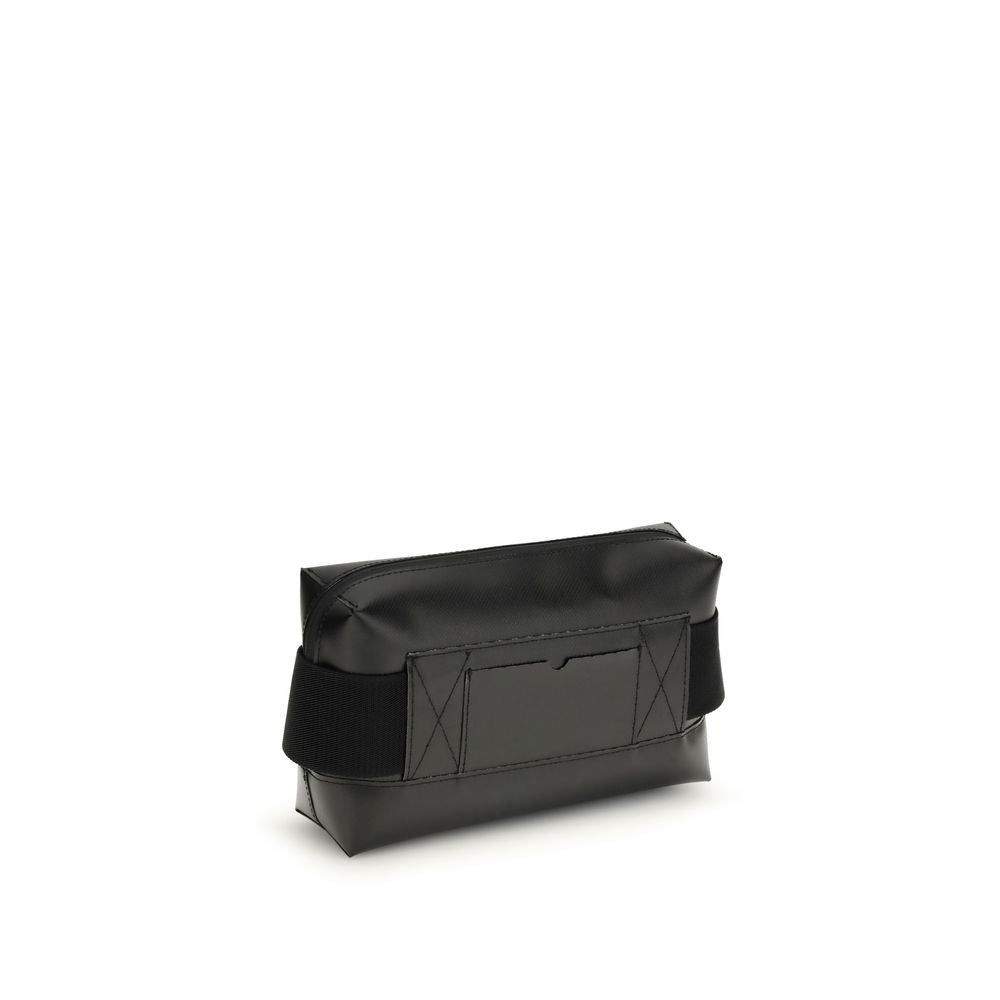 Schwarze Schultertasche aus Kalbsleder Bos Taurus